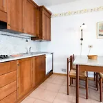 Apartament Altogarda *